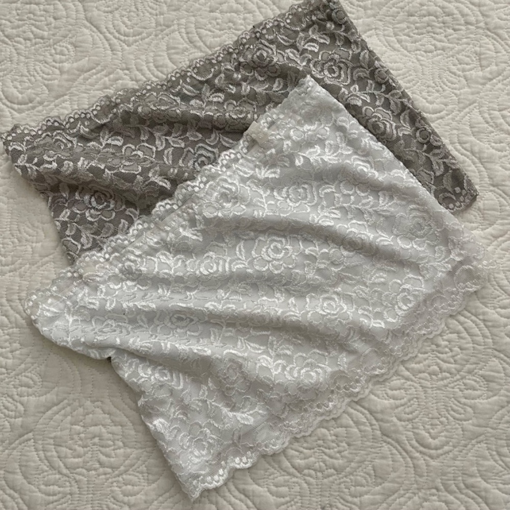 Lace Bandeau and Tube Top Bundle (Total of 4) Size Small - Picture 8 of 16